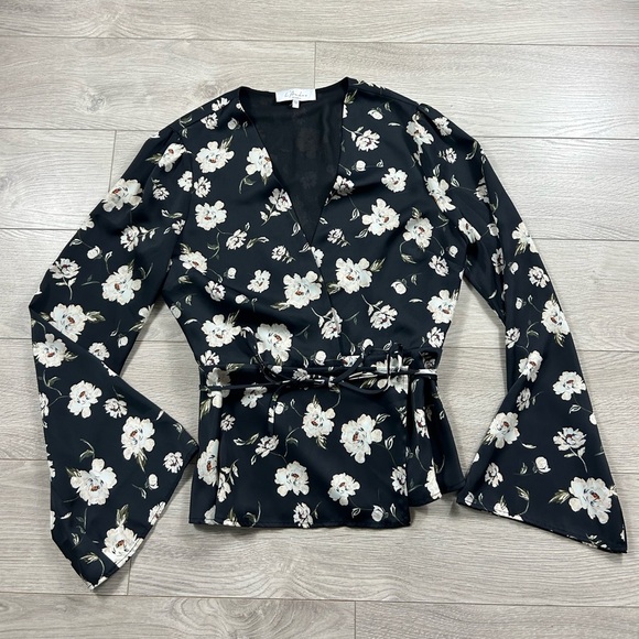 L'academie The Eliot Floral Wrap Blouse Top - Picture 5 of 13